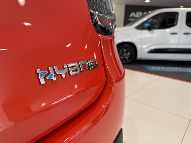 ６００ハイブリッド ベースグレード　新車展示車両／マイルドハイブリッド／１０．２５インチディスプレイ／標準ナビゲーション／アップルカープレイ／アンドロイドオート／シートヒーター／ＦＩＡＴ　Ｃｏｎｎｅｃｔ（22枚目）
