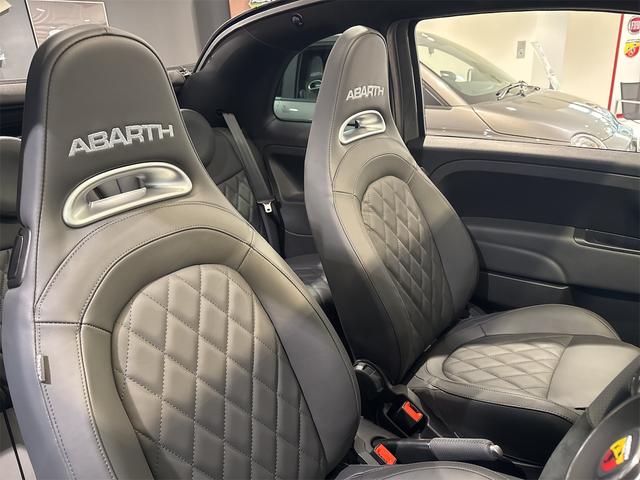 アバルト６９５Ｃ ツーリズモ　新車展示車両／生産終了モデル／電動ソフトトップ／アップルカープレイ／アンドロイドオート（13枚目）