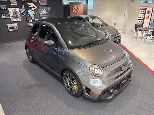 アバルト６９５Ｃ ツーリズモ　新車展示車両／生産終了モデル／電動ソフトトップ／アップルカープレイ／アンドロイドオート（21枚目）