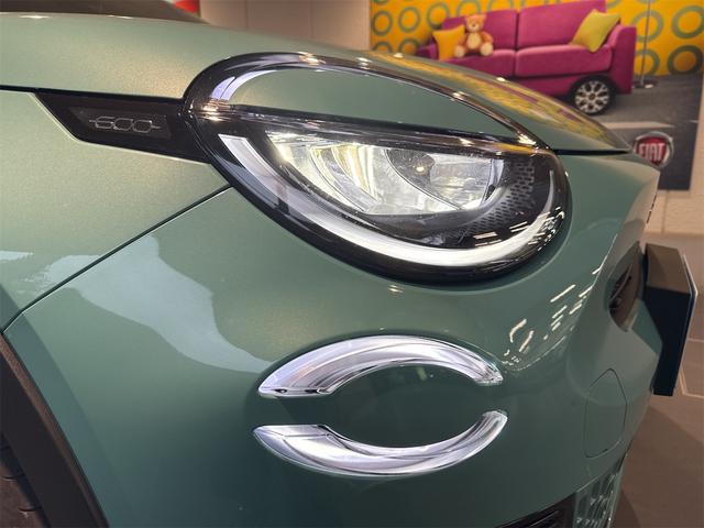 ６００ハイブリッド ラ　プリマ　試乗車／現行モデル／ナビゲーション標準装備／アップルカープレイ／アンドロイドオート／マイルドハイブリッド／ＦＩＡＴ　Ｃｏｎｎｅｃｔ／ＡＤＡＳ標準装備（21枚目）