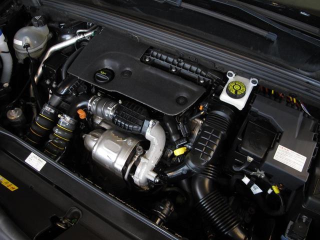 シャイン ブルーHDi ワンオーナー ディーゼル1.6Lターボ 禁煙車 MC後モデル クリアランスソナー タッチパネル クルコン Bスポットモニター スマートキー 盗難防止装置(47枚目)