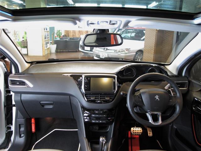 ロラン ギャロス 国内100台限定車 専用レザーシート シートヒーター 純正ナビTV バックカメラ 禁煙車 ガラスルーフ Bluetooth 専用刺繍インテリア バックソナー パドル付セミAT 純正16インチAW(25枚目)