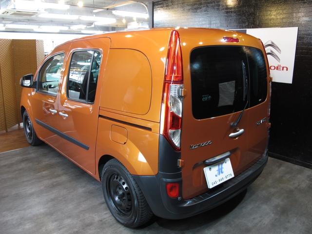 クルール 1.2ターボ 専用シートカバー アルパインフローティングオーディオ 禁煙車 Bluetooth バックカメラ 前後ソナー 360°ドライブレコーダー クルーズコントロール USB キーレス(19枚目)