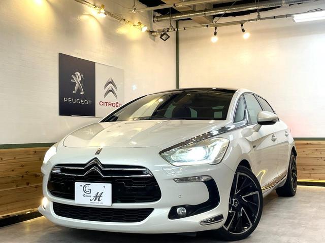 ＤＳ５ 　ｈｙｂｒｉｄ　Ａｉｒｄｒｅａｍ　国内未導入車　ディーゼルハイブリッド４　ガラスサンルーフ　コックピットルーフ　レザーシート　電動シート　クルーズコントロール　４ＷＤ（65枚目）