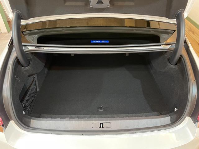 ＤＳ９ オペラ　ワンオーナー　ＤＳアクティブＬＥＤビジョン　ナイトビジョン　ＤＳドライブアシスト　シートヒーター＆クーラー　ＦＯＣＡＬプレミアムサウンド　ＤＳラウンジリアシート　マッサージシート　純正１９インチＡＷ（31枚目）