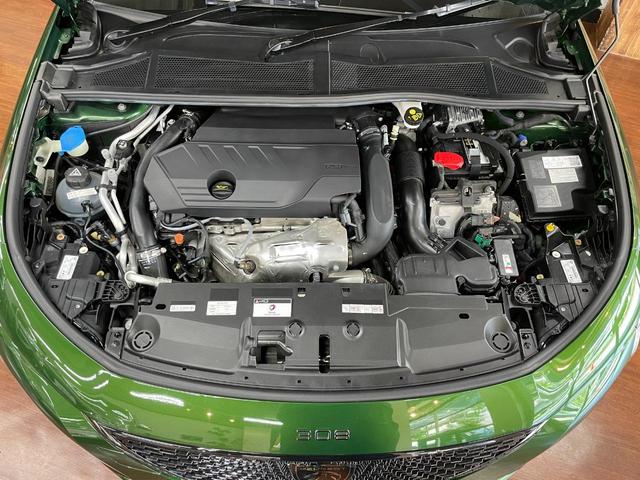 ３０８ ＧＴハイブリッド　ワンオーナー　前後ドラレコ　新車保証継承車　Ｍｉｒｒｏｒ　Ｓｃｒｅｅｎ　ＥＴＣ　アダプティブクルーズコントロール　置くだけ充電　純正ナビ　Ｂカメラ　シート／ハンドルヒーター　パノラマビュー（79枚目）
