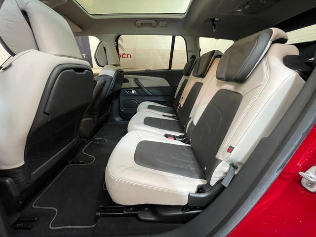 グランドC4 スペースツアラー シャイン ブルーHDi 直列4気筒ディーゼルターボエンジン レザーシート&オットマン 6速AT 3列7人乗りパノラマルーフ 純正フルセグTVナビ AppleCarPlay Bluetooth 全周囲カメラ 純正17インチAW(64枚目)