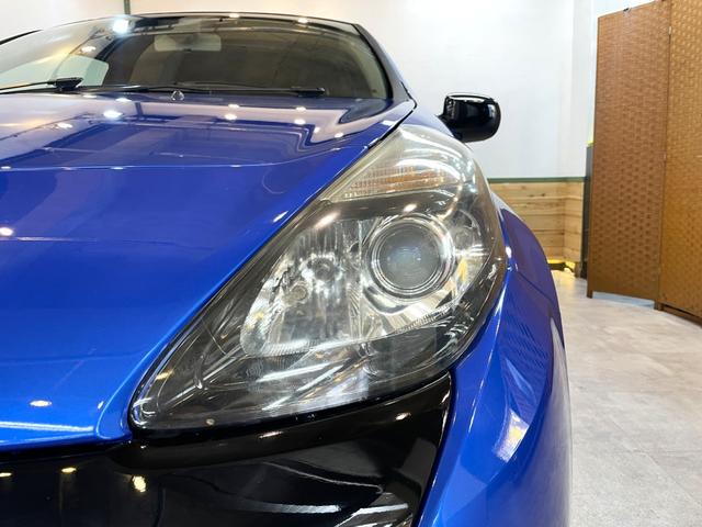 ヘッドライトは曇りもほとんどなくとても綺麗な状態です！