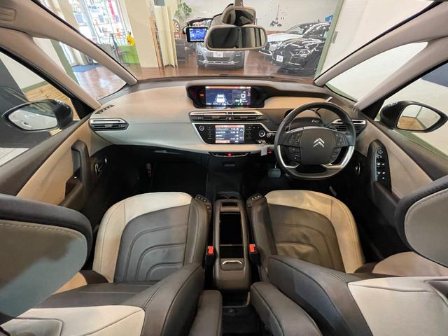 グランドC4 スペースツアラー シャイン ブルーHDi 希少レザーシート(マッサージ機能付) 2Lディーゼルターボ 8速AT 3列7人乗 前後ドラレコ Mirror Link ETC シートヒーター 助手席オットマン アダプティブクルーズコントロール(68枚目)