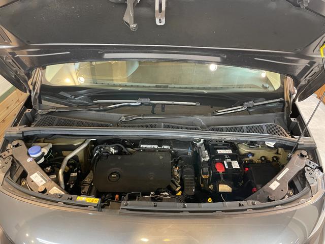 リフター ＧＴライン　ファースト　リミテッド　特別仕様車　マルチパノラミックルーフ　ｉ－Ｃｏｃｋｐｉｔ　アドバンスドグリップコントロール　１７インチアルミホイール　Ｂｌｕｅｔｏｏｔｈ　Ａｐｐｌｅ　Ｃａｒｐｌａｙ　Ａｎｄｒｏｉｄ　Ａｕｔｏ　ＥＴＣ（31枚目）