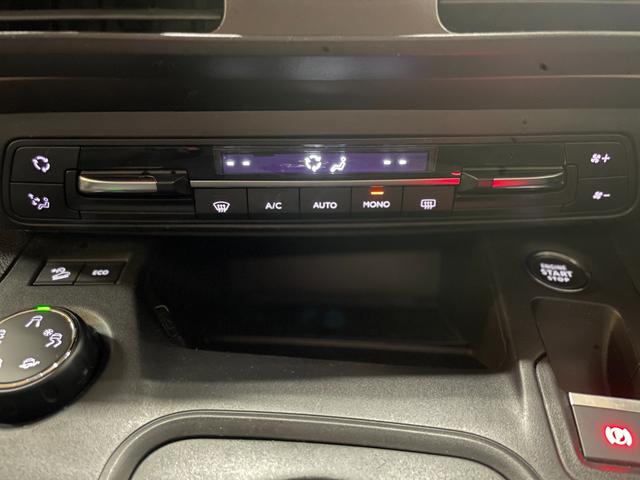 リフター ＧＴライン　ファースト　リミテッド　特別仕様車　マルチパノラミックルーフ　ｉ－Ｃｏｃｋｐｉｔ　アドバンスドグリップコントロール　１７インチアルミホイール　Ｂｌｕｅｔｏｏｔｈ　Ａｐｐｌｅ　Ｃａｒｐｌａｙ　Ａｎｄｒｏｉｄ　Ａｕｔｏ　ＥＴＣ（70枚目）