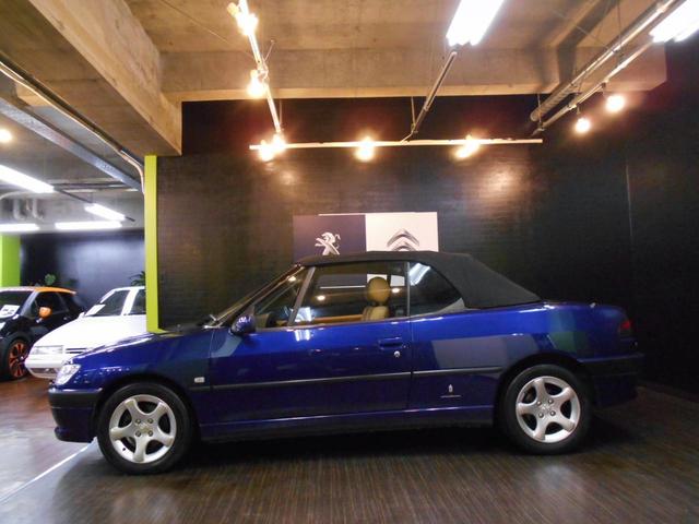 カブリオレ 禁煙車 ブラウンレザー HID ドラレコ ETC(7枚目)