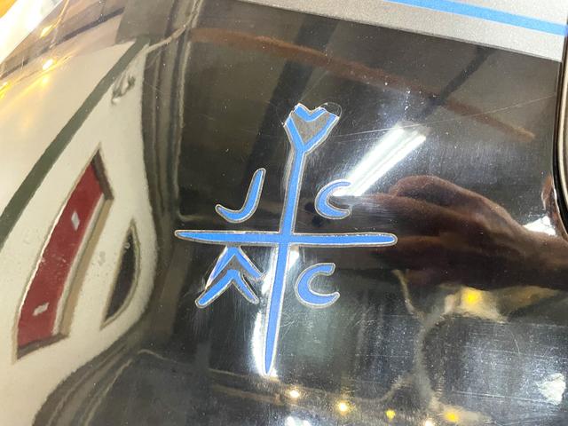 Ｃ３ ＪＣＣ＋　限定１００台　シリアルＮｏ．３９　シャルル・ド・カステルバジャックコラボ　Ｍｉｒｒｏｒ　Ｌｉｎｋ　Ｂｌｕｅｔｏｏｔｈ　前後ドラレコ　純正フルセグＴＶナビ　ＥＴＣ　バックカメラ　ＤＶＤ視聴可能（7枚目）