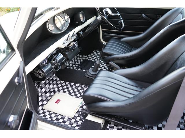 ＭＩＮＩ 　モーリス　クーパーＳ　ＭＫ－１　仕様　ＫＯＢＲＡシート　１０インチキット　エアコン付き（右側吹き出し口有り）　センターメーター　ドア＆フロントリップパネルＭＫ－１仕様（58枚目）