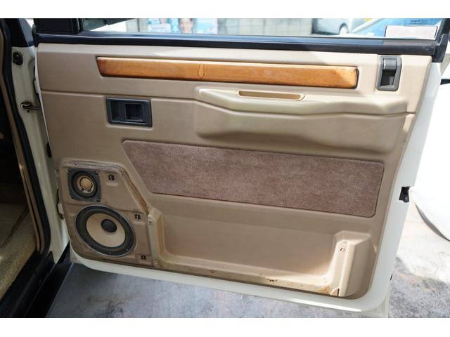 レンジローバー  コイルサスコンバージョンキット構造変更済み ベージュレザーシート ムーンルーフ 純正16インチAW BF GOODrich パイオニアカーAV Apple Cae Play 前後ドラレコ ウッドパネル(13枚目)