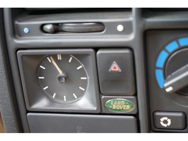 レンジローバー  コイルサスコンバージョンキット構造変更済み ベージュレザーシート ムーンルーフ 純正16インチAW BF GOODrich パイオニアカーAV Apple Cae Play 前後ドラレコ ウッドパネル(24枚目)