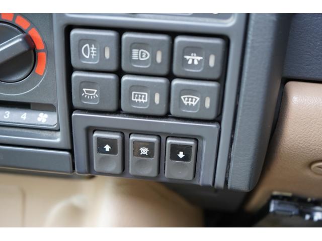 レンジローバー  コイルサスコンバージョンキット構造変更済み ベージュレザーシート ムーンルーフ 純正16インチAW BF GOODrich パイオニアカーAV Apple Cae Play 前後ドラレコ ウッドパネル(26枚目)