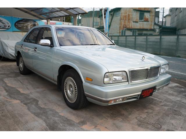 シーマ タイプIIIリミテッドL ジャガード織100%ウールシート F&Rパワーシート ツインエアコン 純正15インチアルミホイール V8DOHC32バルブ カロッツェリア6.8インチワイドVGAモニター(3枚目)