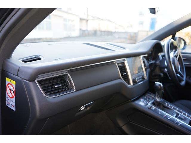 マカン マカン　ワンオーナー実走行　純正１８インチＡＷ　Ｆ＆Ｒクリアランスソナー　アルカンターラ／レザーブラックシート　シートヒーター　パワーシート　パドルシフト　純正ＨＤＤナビ、ＣＤ，ＤＶＤ，Ｂｌｕｅｔｏｏｔｈ（12枚目）