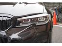 ３シリーズ ３２０ｄ　ｘＤｒｉｖｅツーリング　Ｍスポーツ　ワンオーナー　ブラックコンビレザーシート　シートヒーター　パワーシート　純正１８インチＡＷ　パノラミックビューモニター　ツインオートエアコン　ＰＤＣ　パドルシフト　純正ナビ　Ａｐｐｌｅｃａｒｐｌａｙ（3枚目）