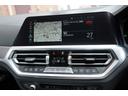 ３２０ｄ　ｘＤｒｉｖｅツーリング　Ｍスポーツ　ワンオーナー　ブラックコンビレザーシート　シートヒーター　パワーシート　純正１８インチＡＷ　パノラミックビューモニター　ツインオートエアコン　ＰＤＣ　パドルシフト　純正ナビ　Ａｐｐｌｅｃａｒｐｌａｙ（20枚目）