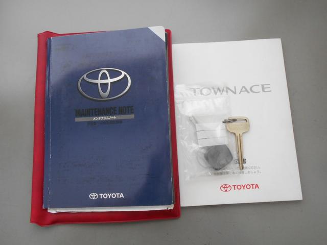 タウンエースバン ＧＬ　４ＷＤ　ユーザー様買取車　集中ドアロック　パワーウィンドウ　ＥＴＣ（52枚目）