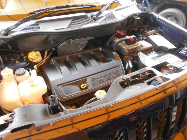 ジープ・パトリオット スポーツ　国内最終モデル２ＷＤトゥルーブルー　カロッツェリアナビ　フルセグ　バックカメラ　ＥＴＣ　ベージュ内装　純正キーレス　純正１７インチＡＷ　ＧＲＩＰＭＡＸタイヤ（20枚目）