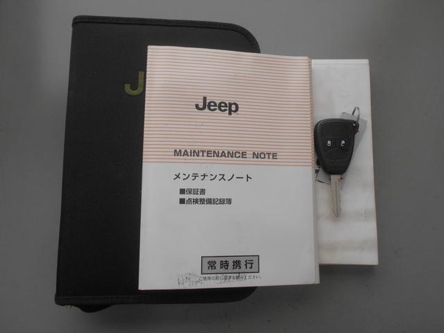 ジープ・パトリオット スポーツ　国内最終モデル　ブラック２ＷＤスポーツ　純正アルミブラック加工　ＬＴＤ用フォグユニット装着　カロッツェナビフルセグバックカメラＥＴＣ　Ｂｌｕｅｔｏｏｔｈ接続可　ＡＣコンプレッサー新品交換済（53枚目）