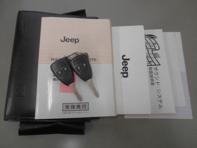 ジープ・パトリオット スポーツ　国内最終モデル２ＷＤスポーツ　２０１２モデルのみのレスキューグリーン　ＡＣコンプレッサー新品交換済　純正キーレス２個　カロッツェナビ・フルセグ・バックカメラ・ＥＴＣ　純正１７インチアルミ　ベージュ内装（54枚目）