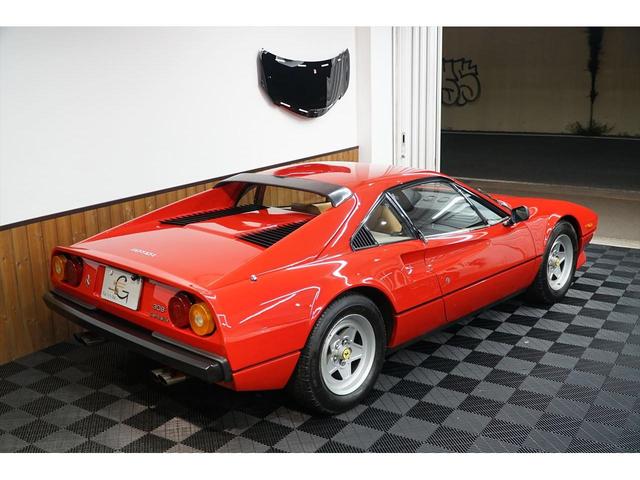 ３０８ ＧＴＢ　３０８ＧＴＢ　クワトロバルボーレ　純正ホイール　純正フロントスポイラー　ヴィタローニミラー　ＭＯＭＯステアリング　キーレス　ＨＤＤナビＴＶ　左ハンドル　１９８５モデル　ヨーロッパ並行（11枚目）