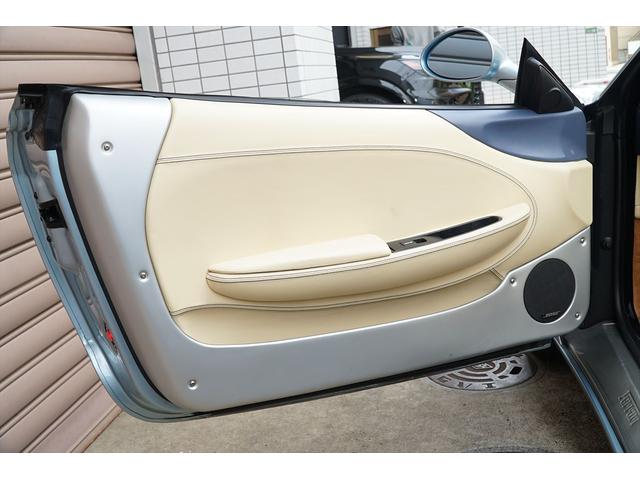 360 F1スパイダー ジャパンプレミア展示車両 ベタツキ除去済み 整備済み グリジオアロイ クレマレザー イエローキャリパー ヘッドレスト刺繍 HDDナビTV 360度ドラレコ 純正18AW 整備記録簿 ディーラー車(56枚目)