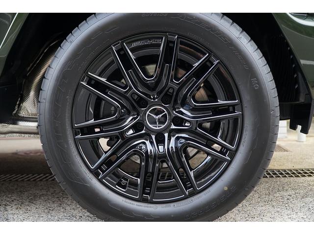 Ｇクラス Ｇ４５０ｄ　ＡＭＧラインパッケージ　マヌファクトゥーアプログラム　マヌファクトゥーアプログラムプラス　ナイトパッケージ　マヌファクトゥーアオリーブ　プラチナホワイトレザー　セラミックプロイオン＆インテリアコーティング施工済み　新車保証付（12枚目）