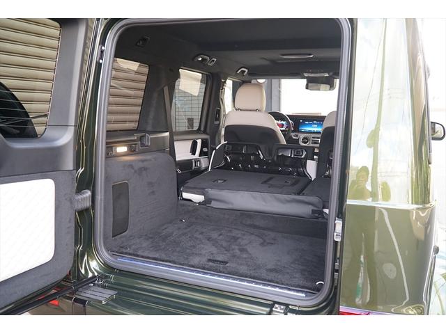 Ｇクラス Ｇ４５０ｄ　ＡＭＧラインパッケージ　マヌファクトゥーアプログラム　マヌファクトゥーアプログラムプラス　ナイトパッケージ　マヌファクトゥーアオリーブ　プラチナホワイトレザー　セラミックプロイオン＆インテリアコーティング施工済み　新車保証付（25枚目）