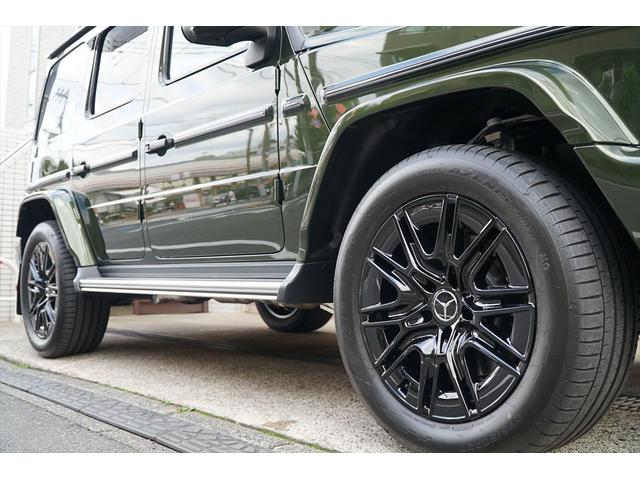 Ｇクラス Ｇ４５０ｄ　ＡＭＧラインパッケージ　マヌファクトゥーアプログラム　マヌファクトゥーアプログラムプラス　ナイトパッケージ　マヌファクトゥーアオリーブ　プラチナホワイトレザー　セラミックプロイオン＆インテリアコーティング施工済み　新車保証付（42枚目）