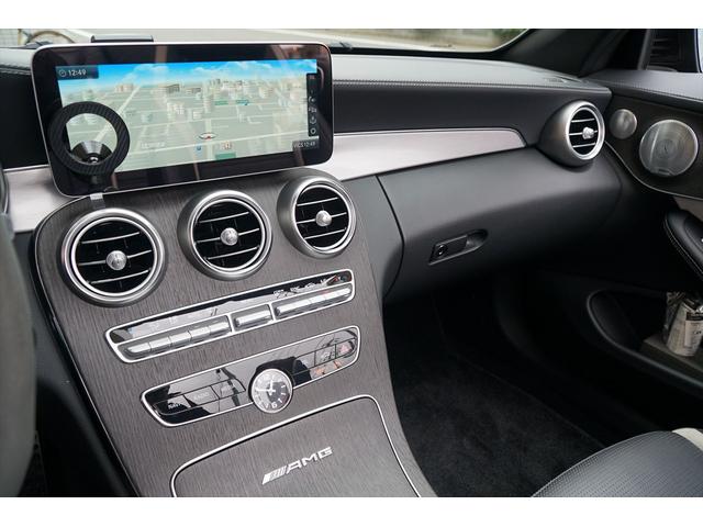 Ｃクラス Ｃ６３　Ｓカブリオレ　後期型　左ハンドル　ブラックアウト　マッドブラックラッピング　純正ナビＴＶ　ブルメスターサウンド　バックカメラ　ドラレコ　ＡＭＧ２０ＡＷ　メモリーパワーシート　シートヒーター　整備記録簿　ディーラー車（20枚目）