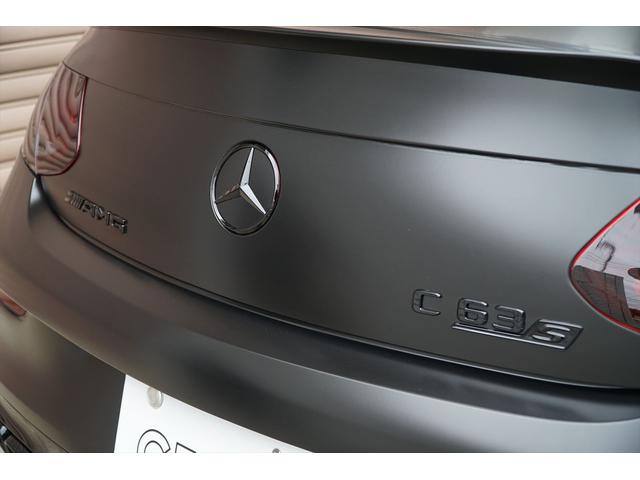 Ｃクラス Ｃ６３　Ｓカブリオレ　後期型　左ハンドル　ブラックアウト　マッドブラックラッピング　純正ナビＴＶ　ブルメスターサウンド　バックカメラ　ドラレコ　ＡＭＧ２０ＡＷ　メモリーパワーシート　シートヒーター　整備記録簿　ディーラー車（30枚目）