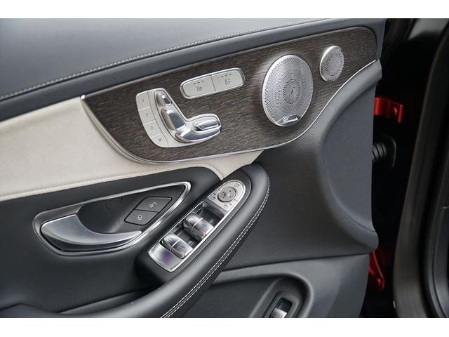 Ｃクラス Ｃ６３　Ｓカブリオレ　後期型　左ハンドル　ブラックアウト　マッドブラックラッピング　純正ナビＴＶ　ブルメスターサウンド　バックカメラ　ドラレコ　ＡＭＧ２０ＡＷ　メモリーパワーシート　シートヒーター　整備記録簿　ディーラー車（37枚目）