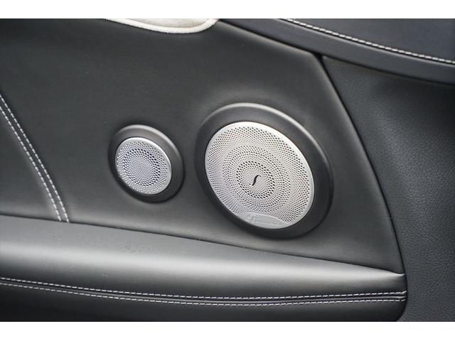 Ｃクラス Ｃ６３　Ｓカブリオレ　後期型　左ハンドル　ブラックアウト　マッドブラックラッピング　純正ナビＴＶ　ブルメスターサウンド　バックカメラ　ドラレコ　ＡＭＧ２０ＡＷ　メモリーパワーシート　シートヒーター　整備記録簿　ディーラー車（41枚目）