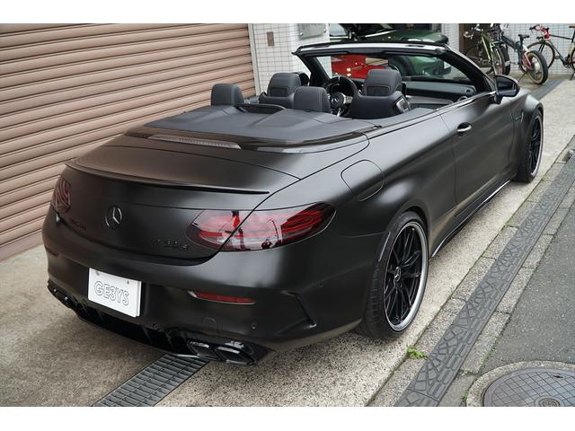 Ｃクラス Ｃ６３　Ｓカブリオレ　後期型　左ハンドル　ブラックアウト　マッドブラックラッピング　純正ナビＴＶ　ブルメスターサウンド　バックカメラ　ドラレコ　ＡＭＧ２０ＡＷ　メモリーパワーシート　シートヒーター　整備記録簿　ディーラー車（59枚目）