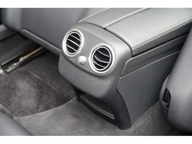 Ｃクラス Ｃ６３　Ｓカブリオレ　後期型　左ハンドル　ブラックアウト　マッドブラックラッピング　純正ナビＴＶ　ブルメスターサウンド　バックカメラ　ドラレコ　ＡＭＧ２０ＡＷ　メモリーパワーシート　シートヒーター　整備記録簿　ディーラー車（64枚目）