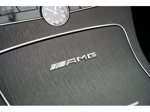 Ｃクラス Ｃ６３　Ｓカブリオレ　後期型　左ハンドル　ブラックアウト　マッドブラックラッピング　純正ナビＴＶ　ブルメスターサウンド　バックカメラ　ドラレコ　ＡＭＧ２０ＡＷ　メモリーパワーシート　シートヒーター　整備記録簿　ディーラー車（66枚目）