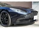 ASTON MARTIN DB11