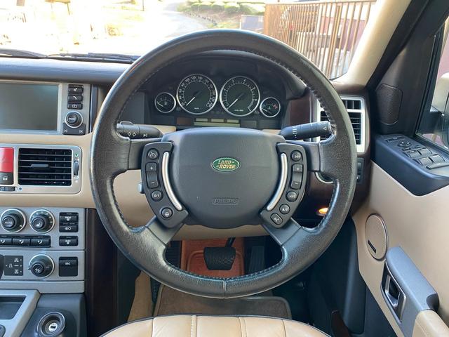 レンジローバー ヴォーグ　４ＷＤ　ステアリングコラムリペア済２０２２ＢｅｓｐｏｋｅＡ１８９／Ｂ２５９／Ｃ３９８クルーズコントロール　バックカメラ　ナビ　本革シート　パワーシート　シートヒーター　サンルーフ（14枚目）