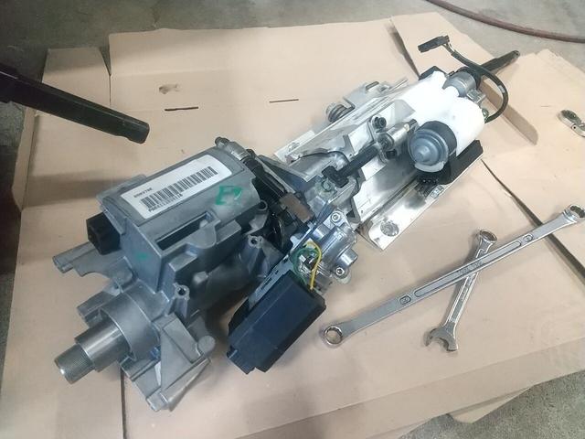 レンジローバー ヴォーグ　４ＷＤ　ステアリングコラムリペア済２０２２ＢｅｓｐｏｋｅＡ１８９／Ｂ２５９／Ｃ３９８クルーズコントロール　バックカメラ　ナビ　本革シート　パワーシート　シートヒーター　サンルーフ（34枚目）