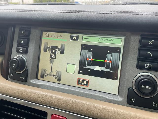 レンジローバー ヴォーグ　４ＷＤ　ステアリングコラムリペア済２０２２ＢｅｓｐｏｋｅＡ１８９／Ｂ２５９／Ｃ３９８クルーズコントロール　バックカメラ　ナビ　本革シート　パワーシート　シートヒーター　サンルーフ（46枚目）