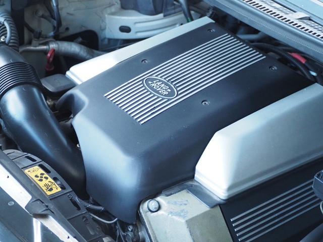レンジローバー ヴォーグ　４ＷＤ　社外ナビインストール済　走行距離７３，０００Ｋｍ　クルーズコントロール　バックカメラ　ナビ　本革シート　パワーシート　シートヒーター　サンルーフ　ＥＴＣ　クリアランスソナー（15枚目）
