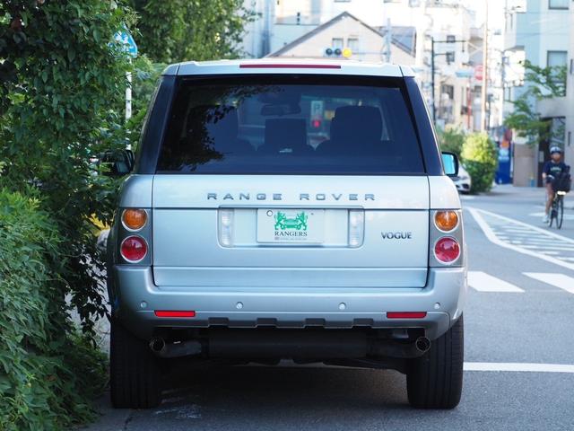 レンジローバー ヴォーグ　４ＷＤ　社外ナビインストール済　走行距離７３，０００Ｋｍ　クルーズコントロール　バックカメラ　ナビ　本革シート　パワーシート　シートヒーター　サンルーフ　ＥＴＣ　クリアランスソナー（19枚目）