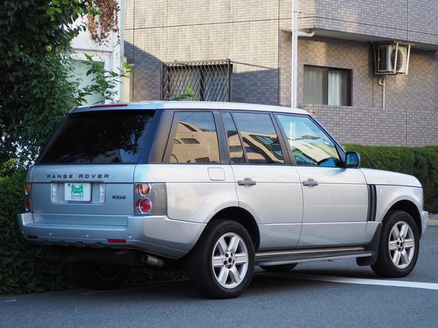 レンジローバー ヴォーグ　４ＷＤ　社外ナビインストール済　走行距離７３，０００Ｋｍ　クルーズコントロール　バックカメラ　ナビ　本革シート　パワーシート　シートヒーター　サンルーフ　ＥＴＣ　クリアランスソナー（20枚目）