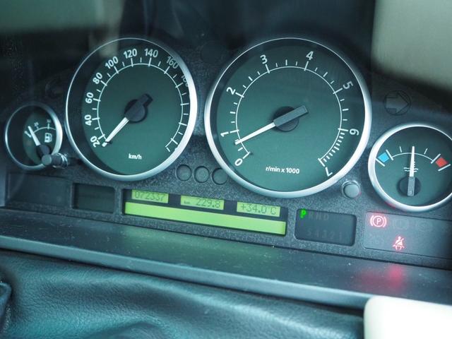 レンジローバー ヴォーグ　４ＷＤ　社外ナビインストール済　走行距離７３，０００Ｋｍ　クルーズコントロール　バックカメラ　ナビ　本革シート　パワーシート　シートヒーター　サンルーフ　ＥＴＣ　クリアランスソナー（32枚目）