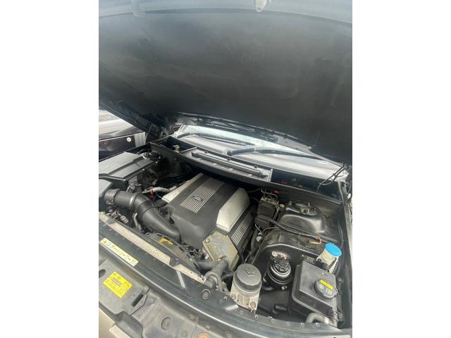 レンジローバー ヴォーグ　ヴォーグ　４ＷＤ　Ｌ３２２　前期ＢＭＷ紺×ベージュ　クルーズコントロール　バックカメラ　ナビ　本革シート　パワーシート　シートヒーター　サンルーフ　ＥＴＣ（17枚目）